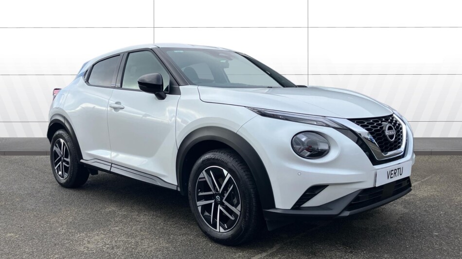 Nissan Juke 1.0 DiG-T N-Connecta 5dr Petrol Hatchback